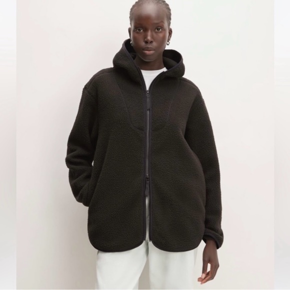 Everlane Jackets & Blazers - Everlane The Renew Fleece black hooded Women's Jacket zip large NWT
